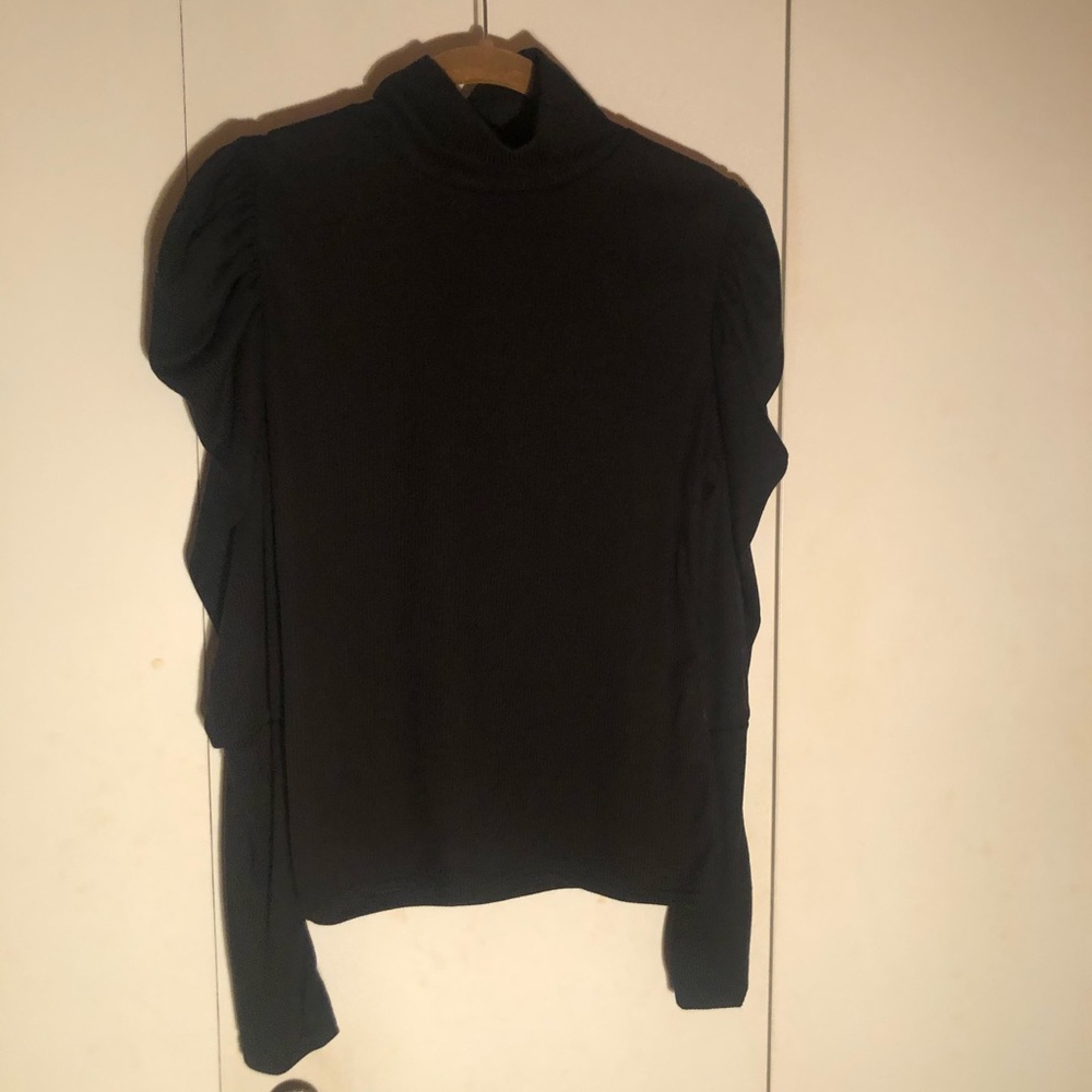 Top/ Turtleneck